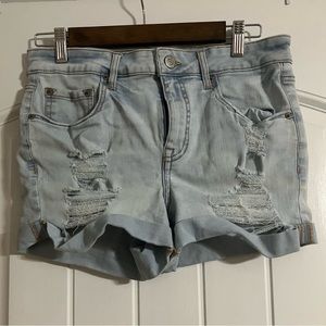 Aeropostale Jean shorts sz 8